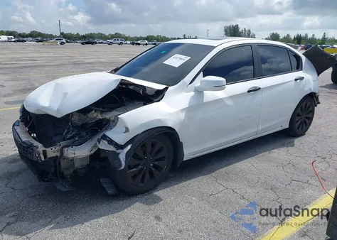 2013 Honda Accord Ex-L z USA, uszkodzony, nr VIN 1HGCR2F81DA076548